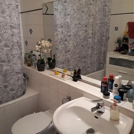 Gemutliches Gastezimmer - Nahe Bahnhof Homestay